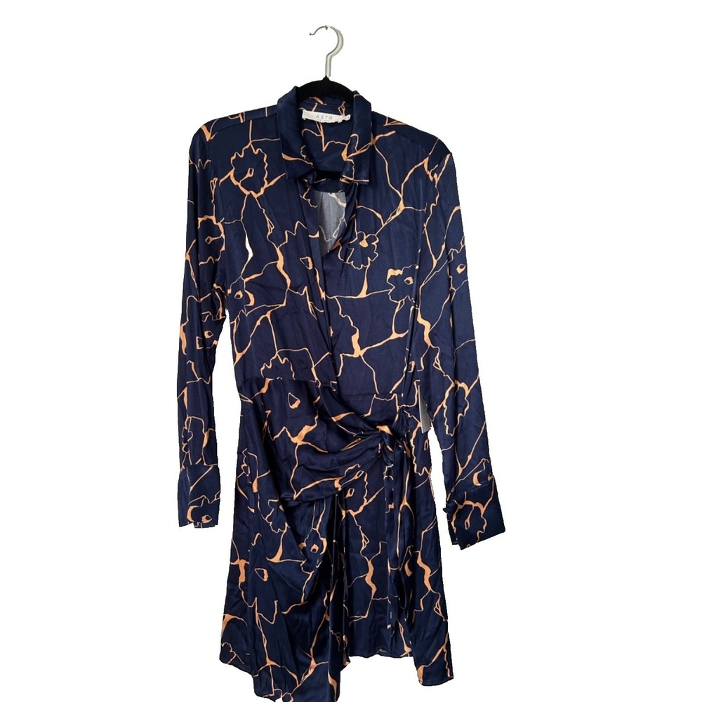 ASTR the Label Wrap Brielle Satin Floral Mini Dress Size M Navy Taupe Long Sleev